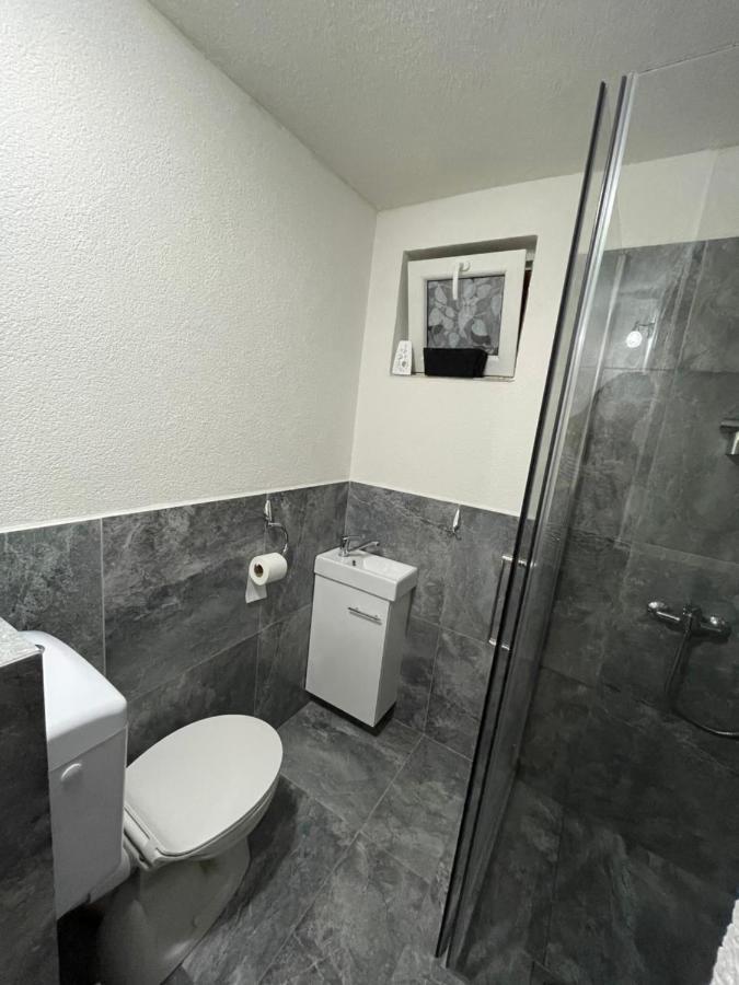Apartman Karin Huty 外观 照片