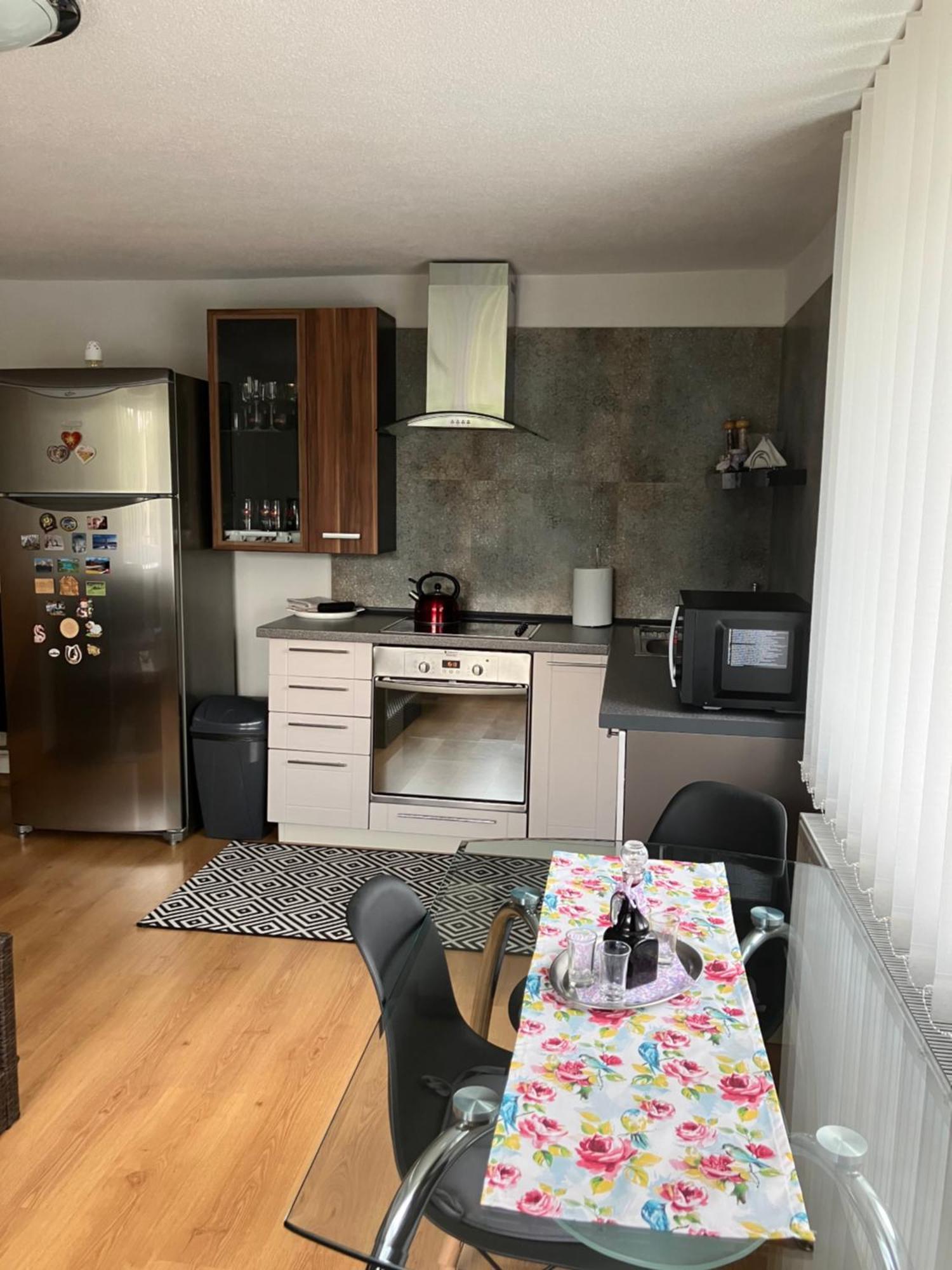 Apartman Karin Huty 外观 照片